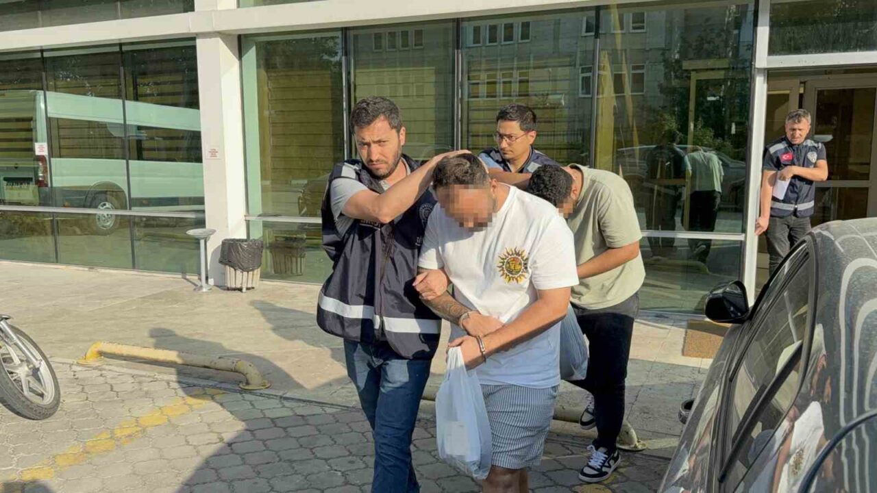 Samsun’da villa ve yat kiralama vaadiyle 200’den fazla kişiyi 2