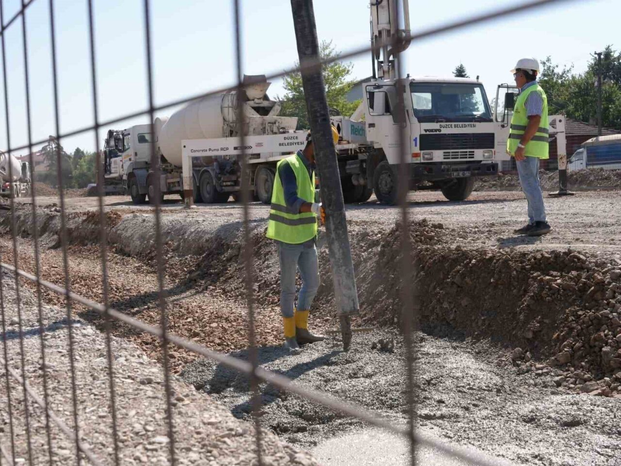 Düzce Belediyesi tarafından Aziziye Mahallesi’nde hayata geçirilen, 3 bin 800