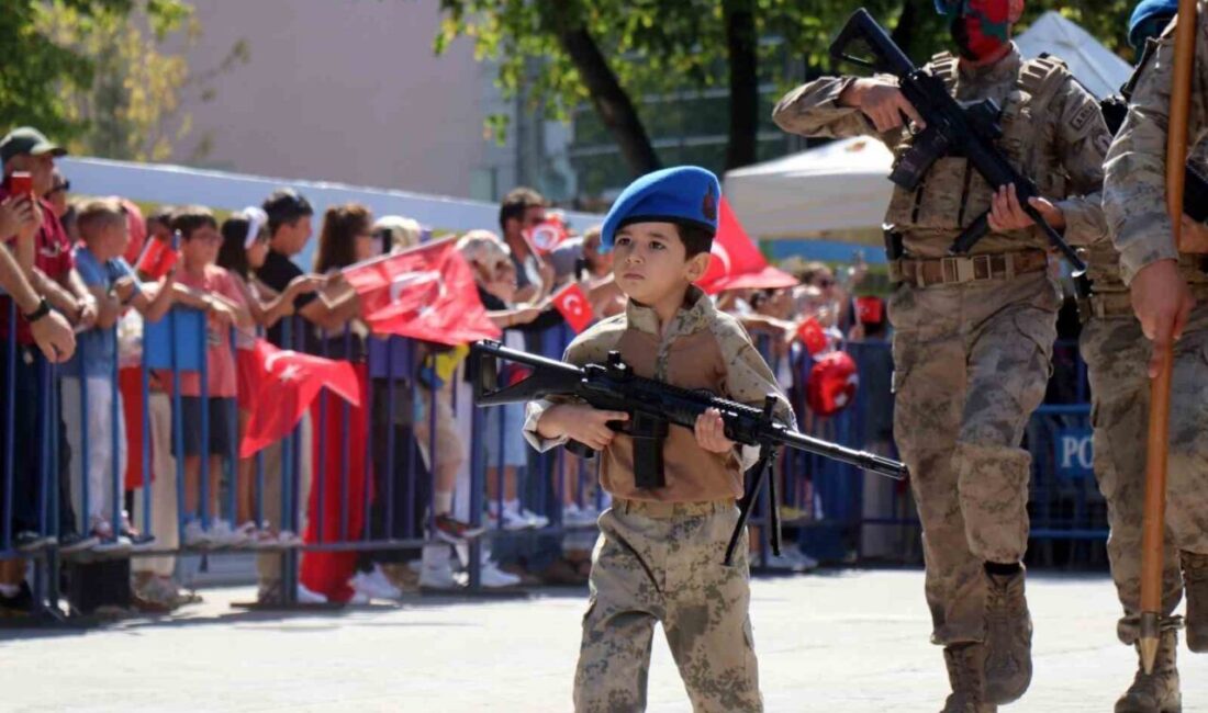 30 Ağustos Zafer Bayramı’nın 103’üncü yıl dönümü Sakarya’da gerçekleştirilen törenlerle