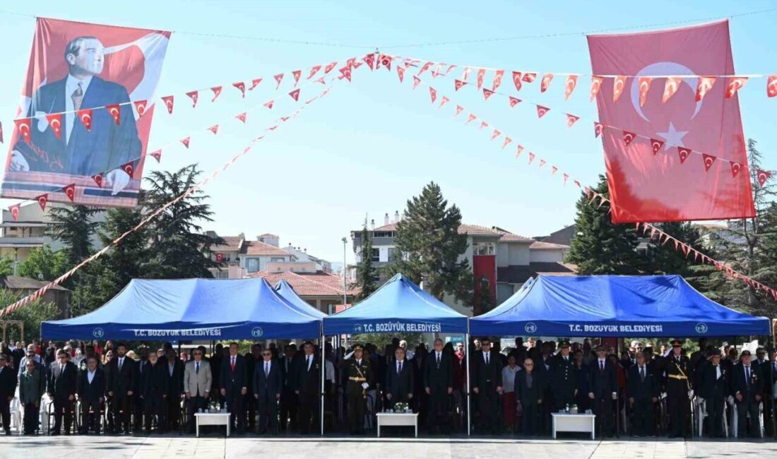 30 Ağustos Zafer Bayramı Bozüyük’te düzenlenen törenlerle ve yoğun bir