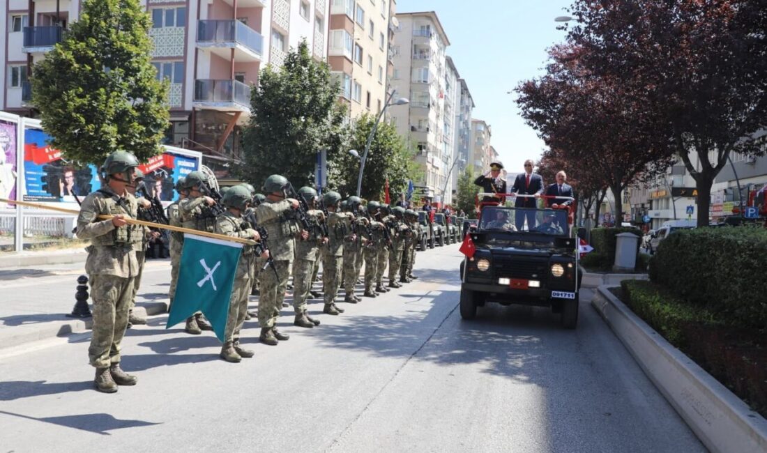 Çankırı’da 30 Ağustos Zafer Bayramı düzenlenen törenle coşkuyla kutlandı. 30
