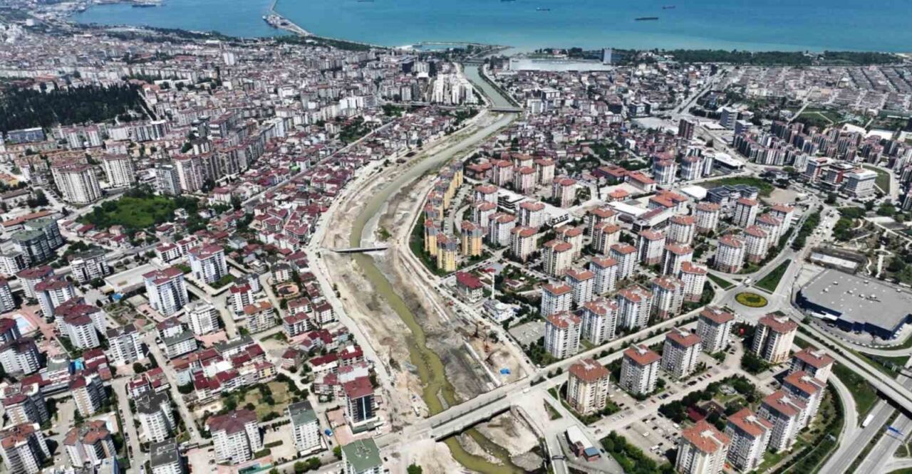 Samsun’da taşkın ve selleri engellemek adına yapımına başlanan 3 milyar