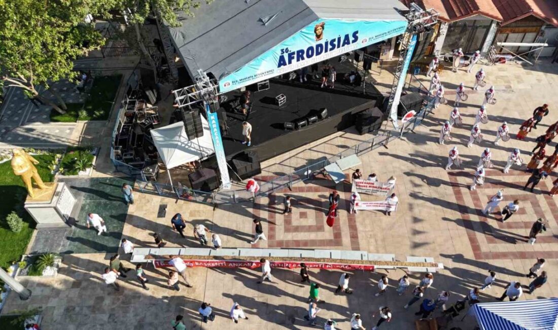 Aydın’ın Karacasu ilçesinde bu yıl 36.’sı düzenlenen Karacasu Belediyesi 36.