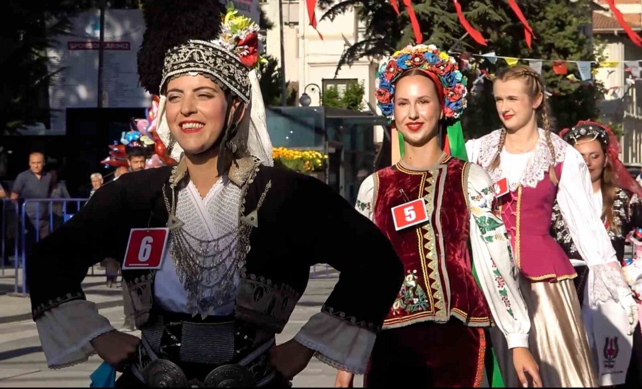 Kastamonu’nun Taşköprü ilçesinde düzenlenen Uluslararası Taşköprü Kültür ve Sarımsak Festivali’nde