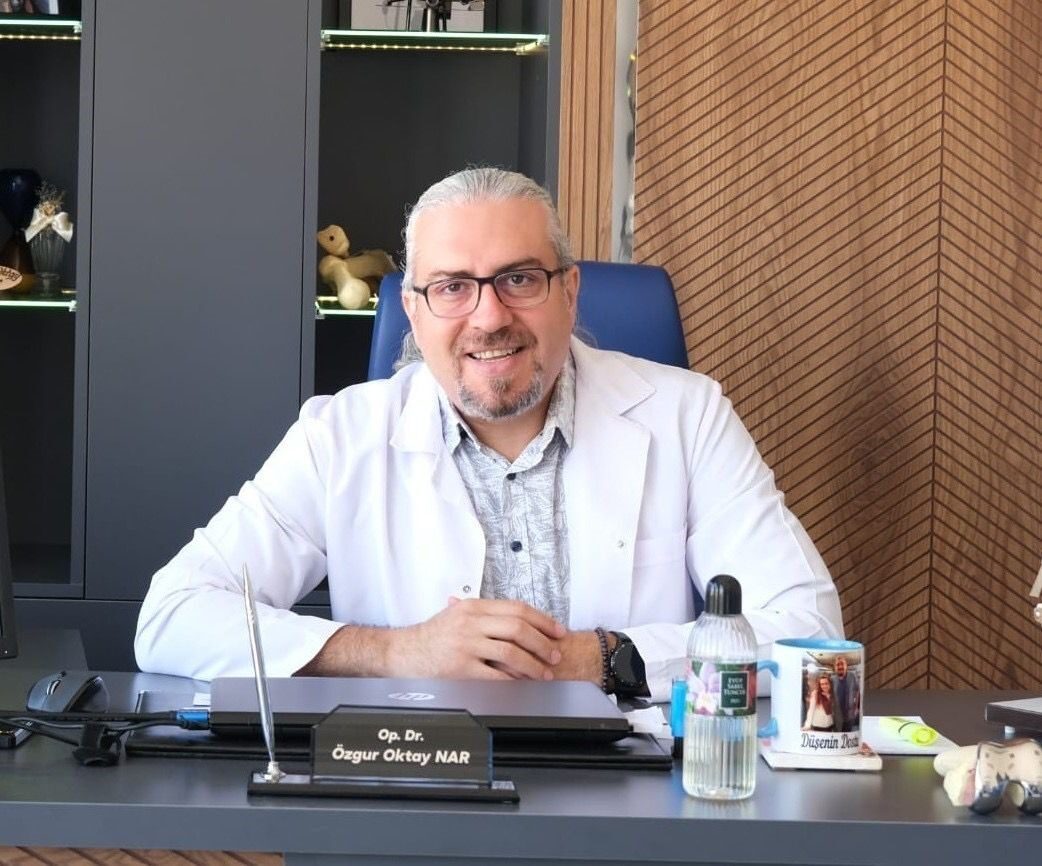 Ortopedi ve Travmatoloji Uzmanı Op. Dr. Özgür Oktay Nar, ağır