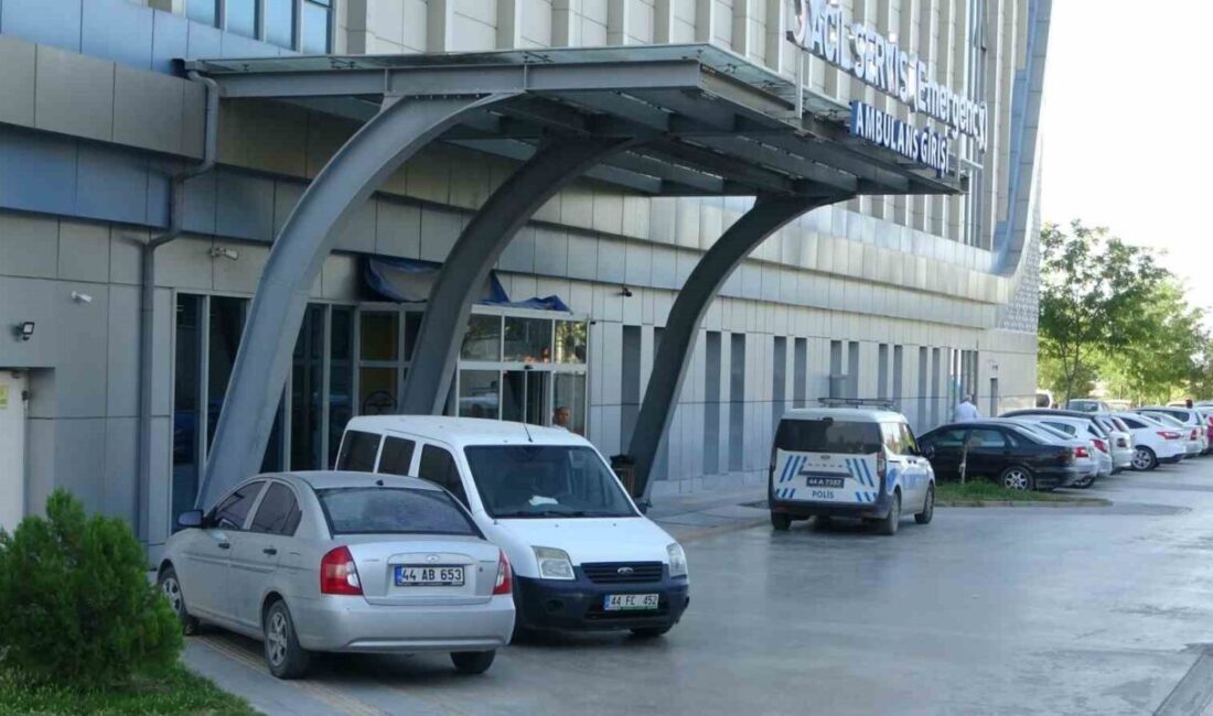 Malatya’nın Battalgazi ilçesinde hastanede tedavi gören 80 yaşındaki şahıs, odasında