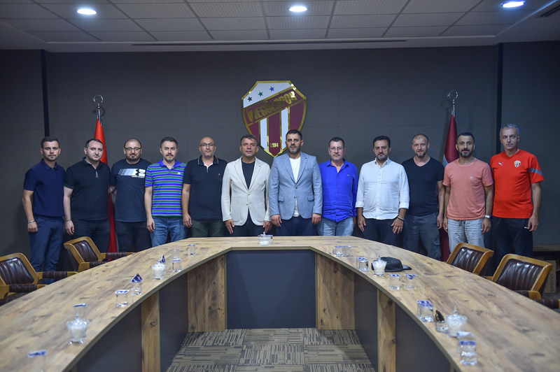 Sultan Su İnegölspor Altyapı Yönetim Kurulu Başkanı Mahmut Demirtaş ile