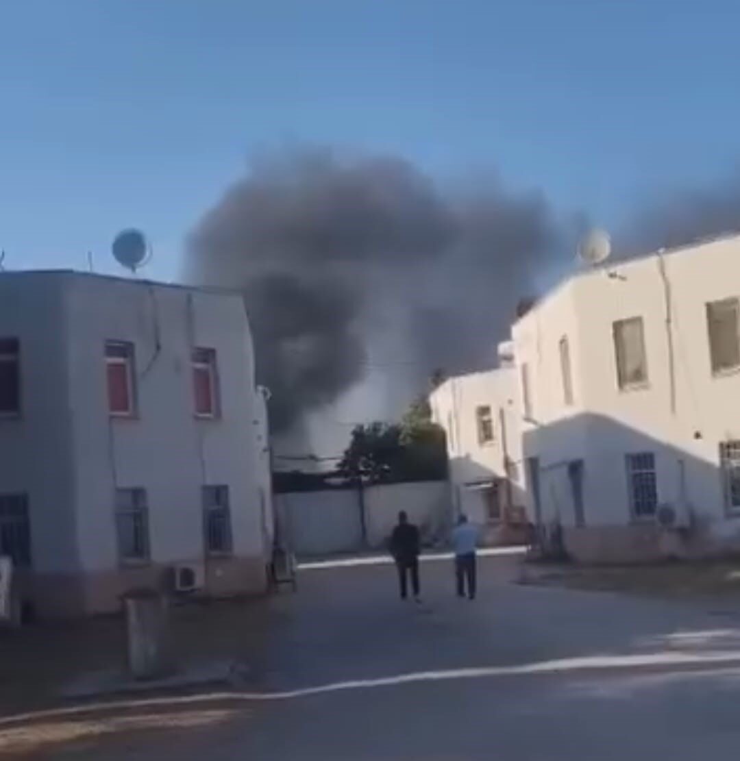 Adana’da çıkan yangın itfaiye ekiplerince söndürüldü. Yangın, merkez Seyhan ilçesine