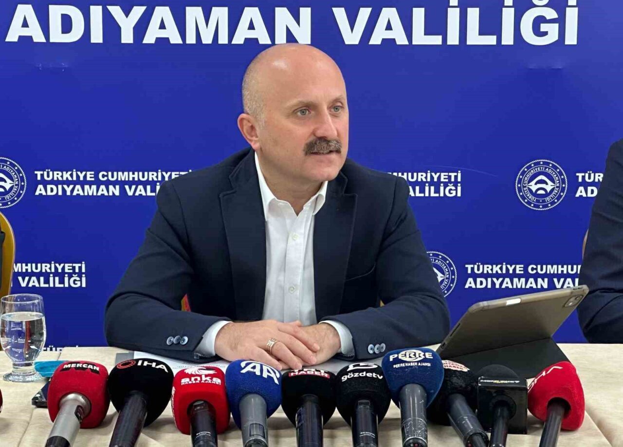 Adıyaman Valisi Osman Varol’un başkanlığında, vali yardımcıları, kurum müdürleri ve