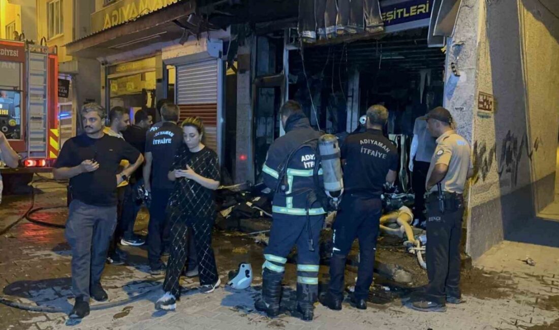 Adıyaman’da bir iş yeri molotofkokteyli saldırıya uğrayarak alevlere teslim oldu.