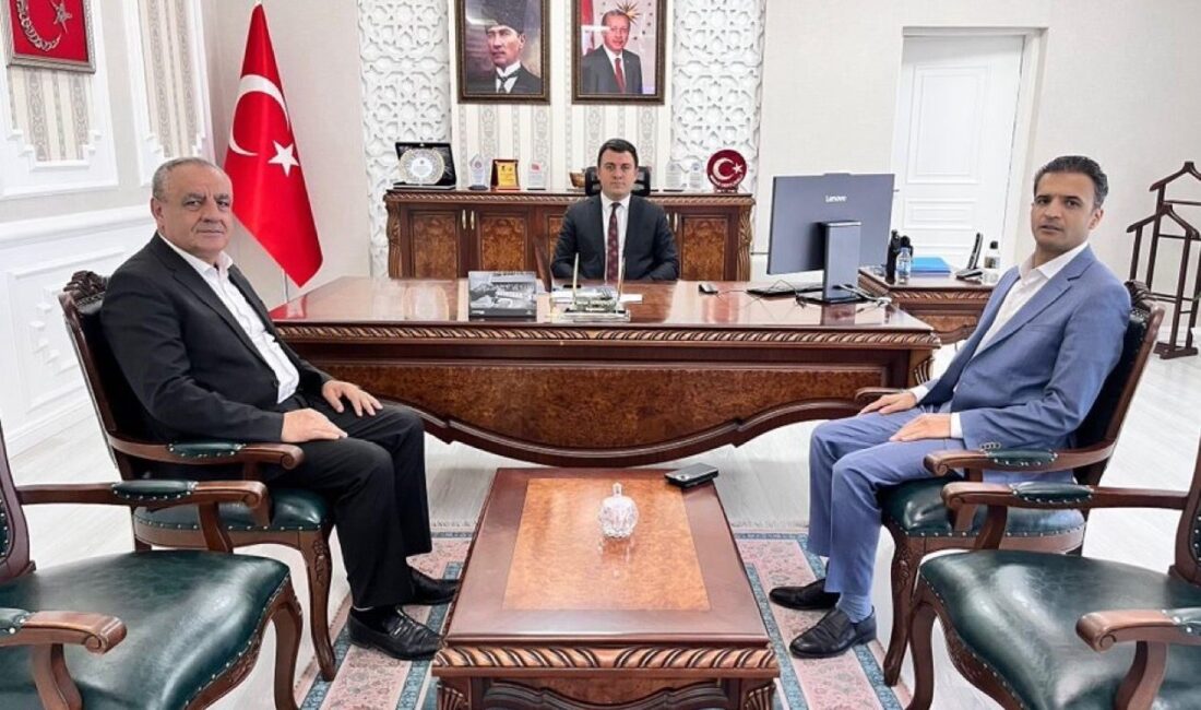 Ağrı TEİAŞ İşletme Müdürü Maruf Varol ile Ağrı Havaalanı Müdürü