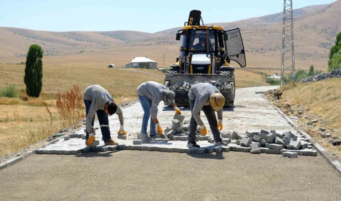 Ağrı’da yapılan çalışmalarla köy yolları modern ve estetik bir görünüme
