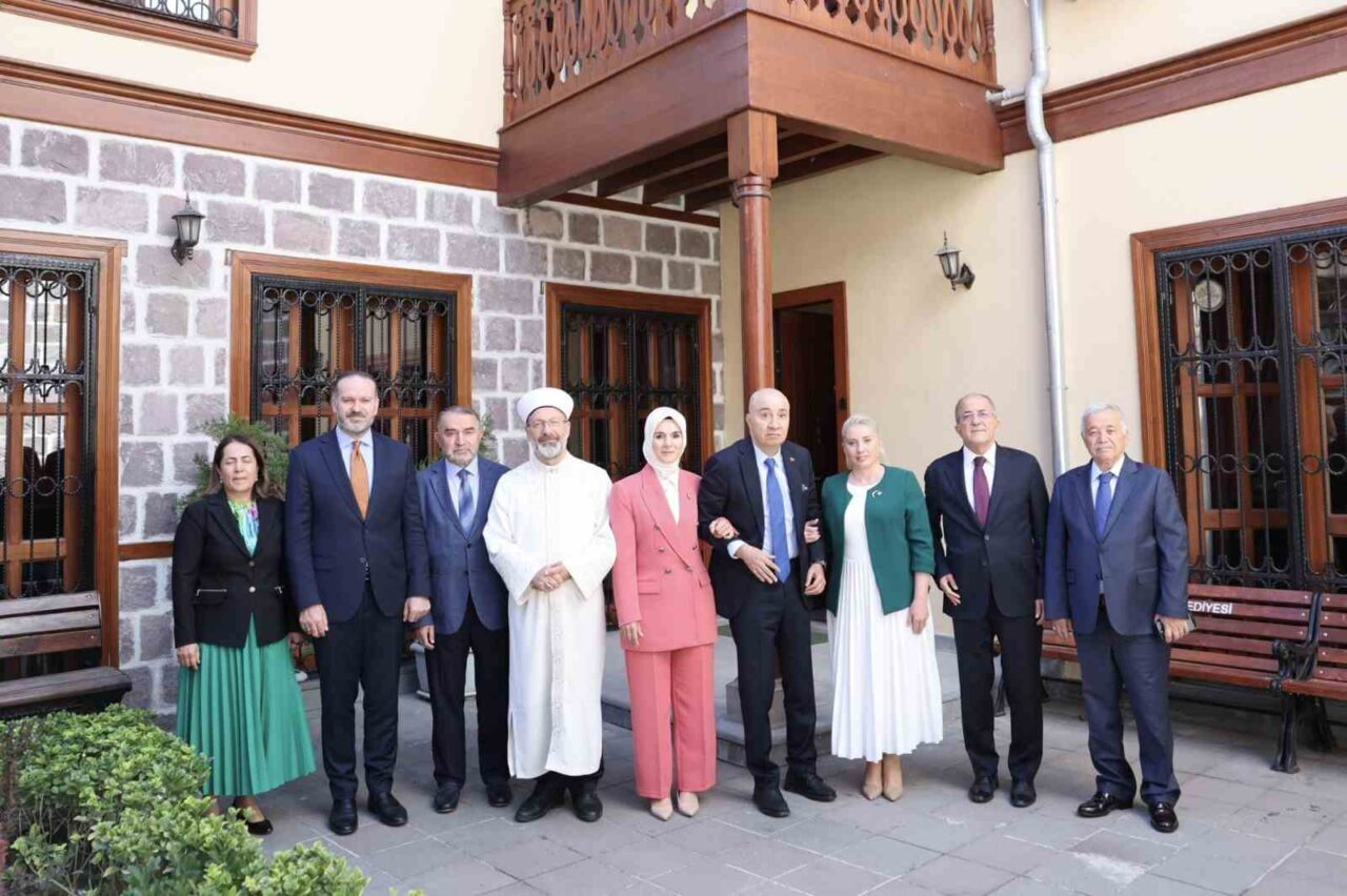 Aile ve Sosyal Hizmetler Bakanı Mahinur Özdemir Göktaş, Türkiye Şehit