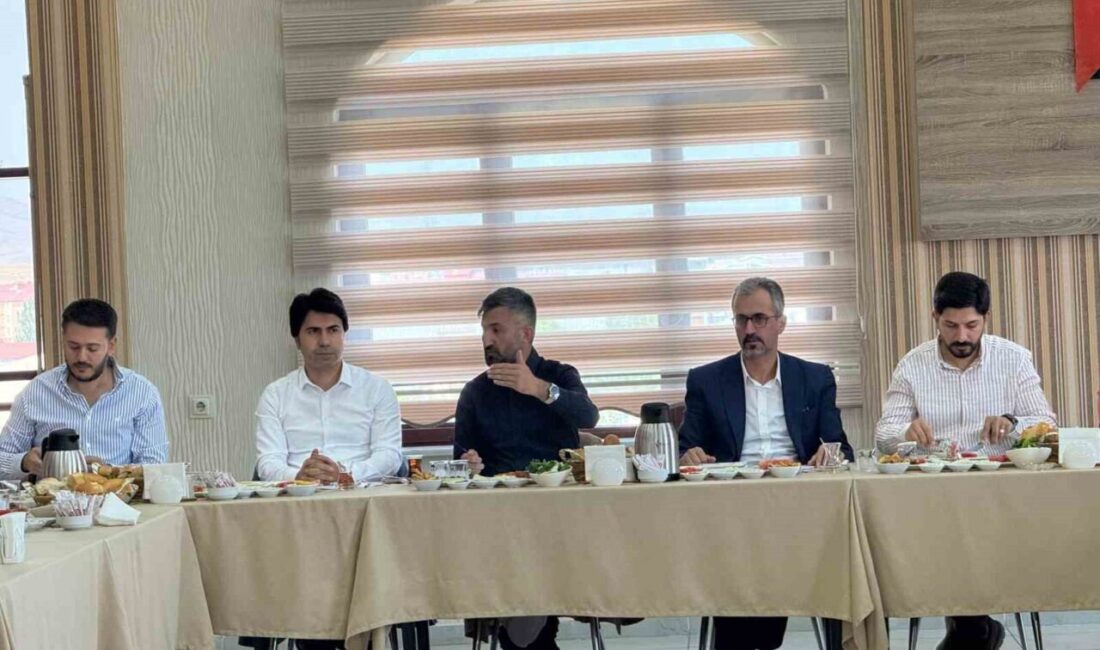 AK Parti Ağrı İl Başkanı İlhami Yıldız, İl Yürütme Kurulu