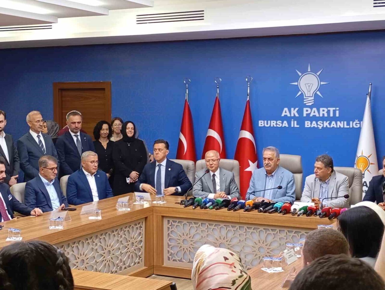AK Parti Genel Başkan Yardımcısı ve Siyasi ve Hukuki İşler