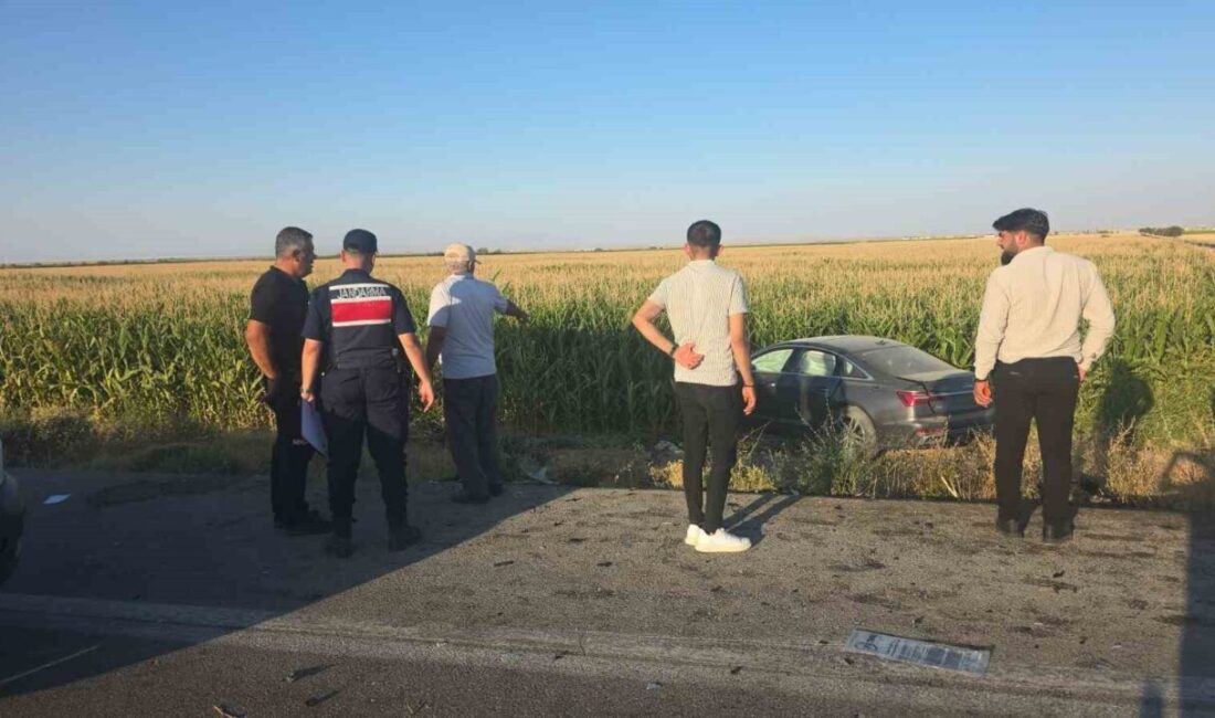 Aksaray’ın Eskil ilçesi Böğet köyü kavşağında iki otomobilin çarpışması sonucu