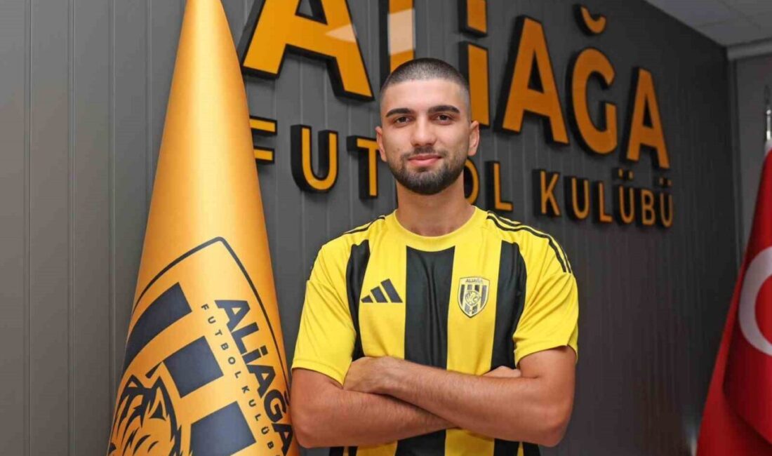 Aliağa FK, altyapıdan yetişen 2006 doğumlu orta saha oyuncusu Furkan