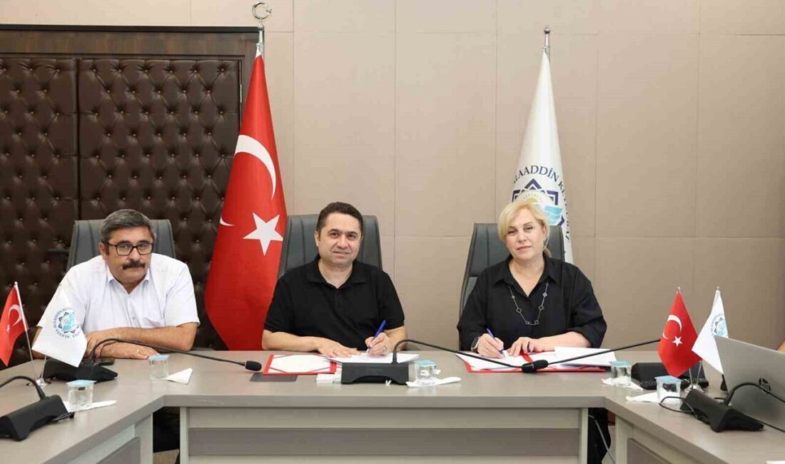 Alanya Alaaddin Keykubat Üniversitesi (ALKÜ) Rektörü Prof. Dr. Kenan Ahmet