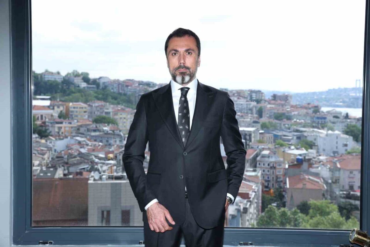 2025’in son çeyreğinde altın fiyatlarında güçlü yükseliş beklendiğini açıklayan DEMAŞ