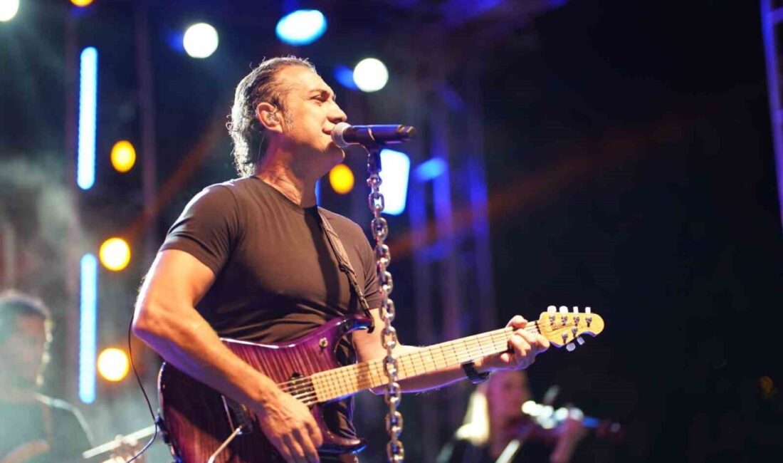 Erzincan, Kıraç konserine ev sahipliği yaptı. Anadolu rock müziğinin sevilen