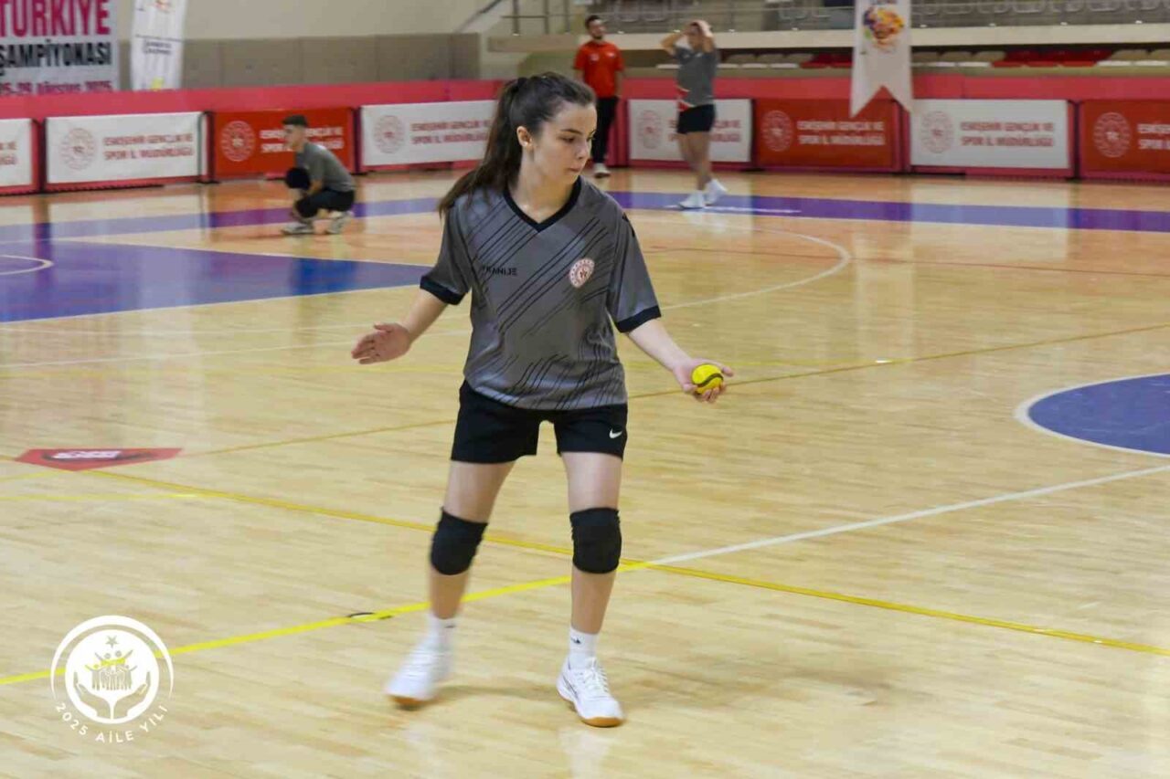 Eskişehir, ANALİG Beyzbol 5 Türkiye Şampiyonası’na ev sahipliği yapmaya başladı.