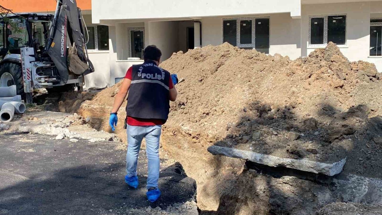 Ankara’da inşaat alanında yapılan kazı çalışması sırasında göçük meydana geldi,