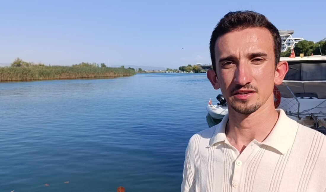 Antalya’nın Manavgat ilçesi Side Limanı’nın 10 mil açığında olta balıkçılığı