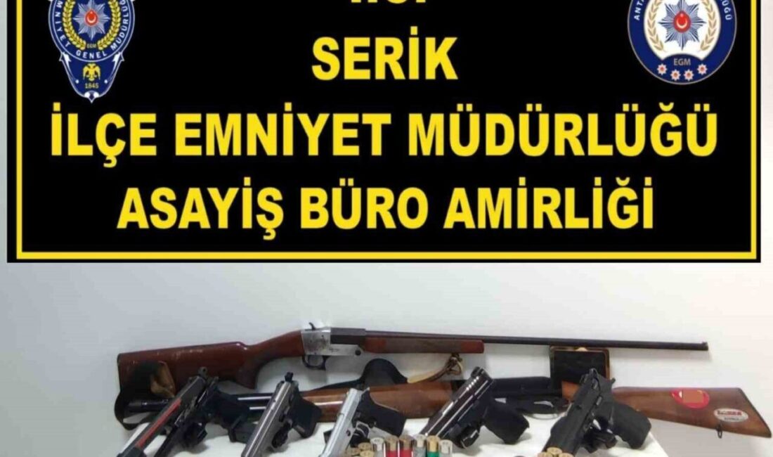 Antalya’nın Serik ilçesinde akaryakıt istasyonunu yağmaladıkları gerekçesiyle gözaltına alınan 6