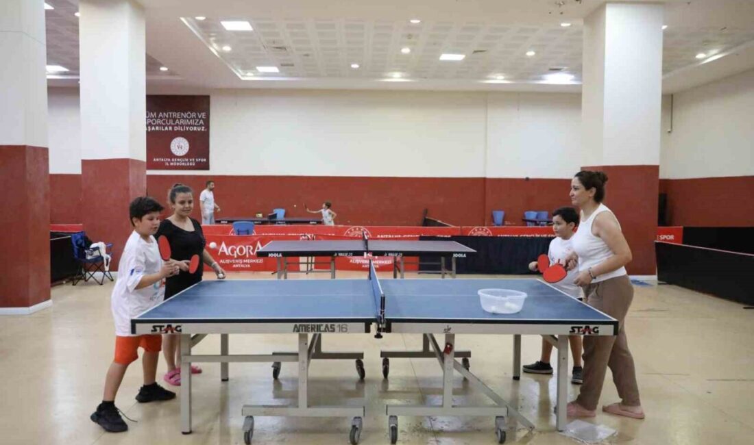 Gençlik ve Spor Bakanlığı’nın Yaz Spor Okulları kapsamında Antalya’nın 19