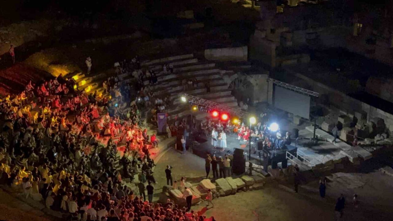 Düzce’deki Konuralp Antik Kenti’nde 30 Ağustos Zafer Bayramı resepsiyonu gerçekleştirildi.