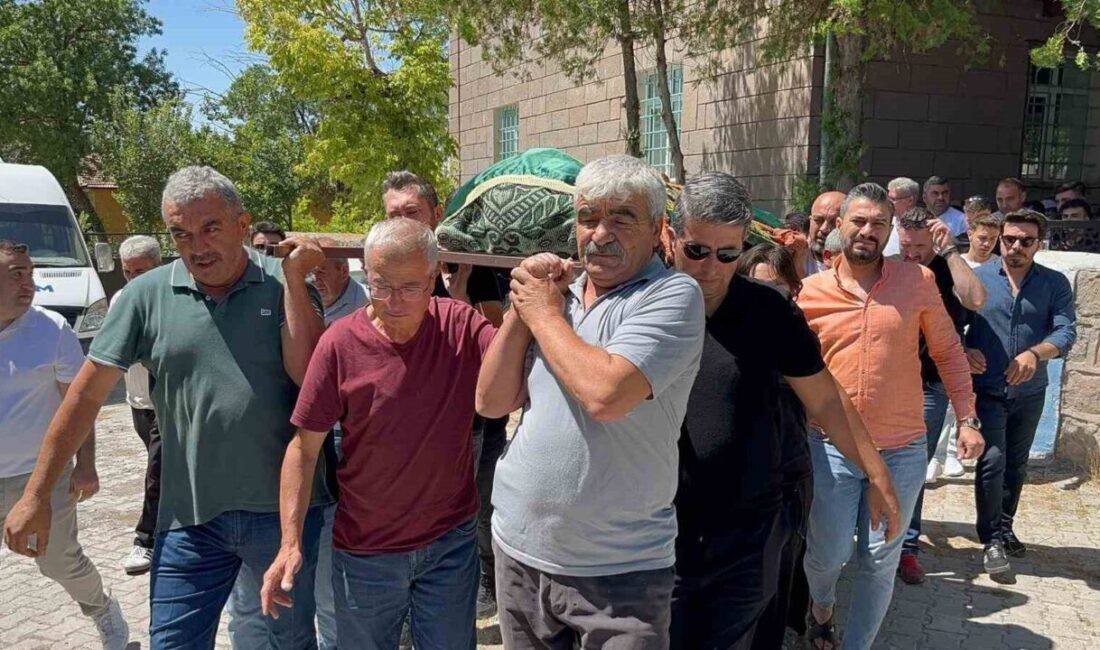 Kayseri amatör camiasının sevilen antrenörlerinden Mehmet Susamış’ın torunu trafik kazasında