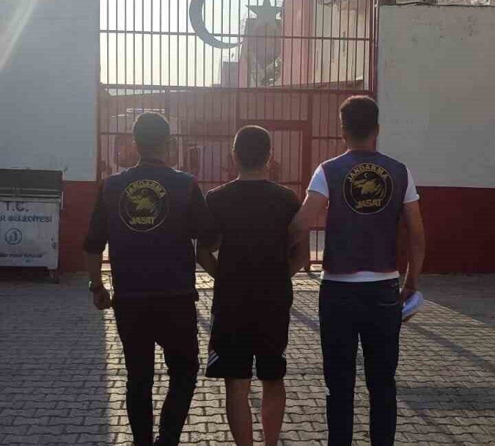 Aydın’ın Germencik ilçesinde hapis cezası ile aranan şüpheli, jandarma ekiplerince