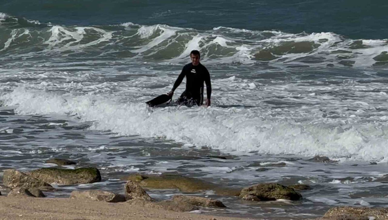 İstanbul Karaburun Sahili’nde fotoğraf çekmek isterken dalgaların arasında kaybolan Nurettin