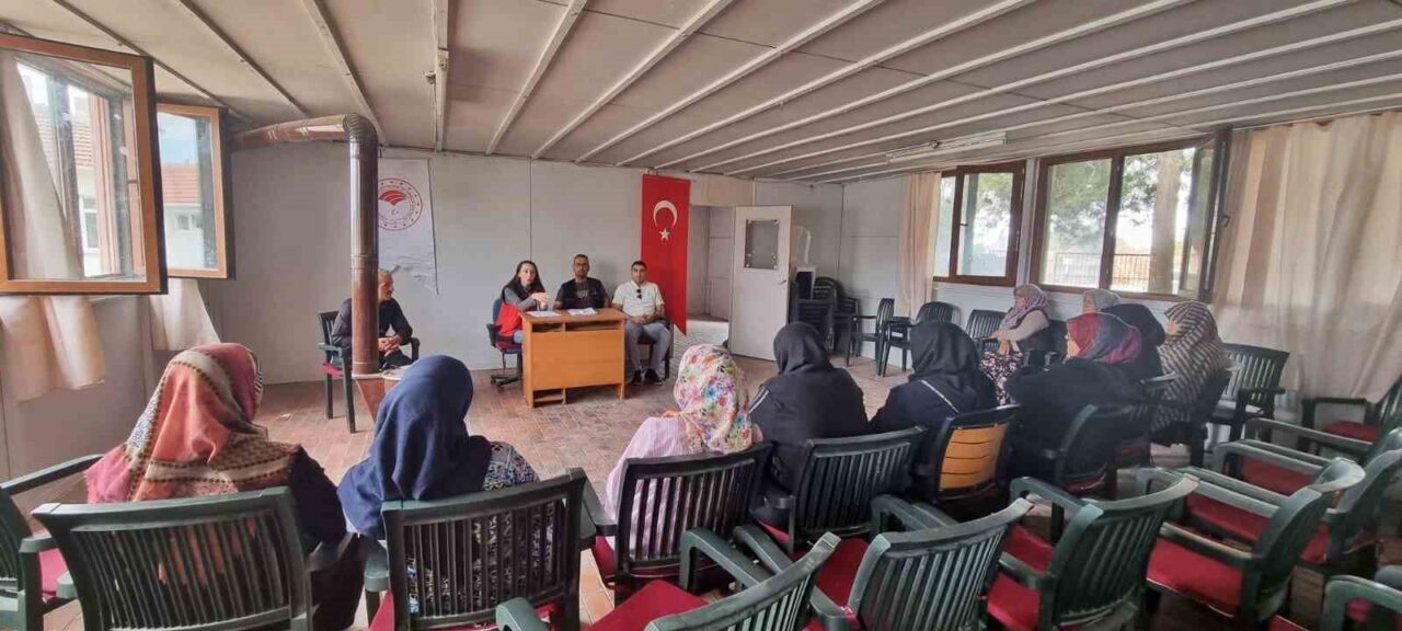 Kütahya’nın Aslanapa ilçesinde İl Tarım ve Orman Müdürlüğü personeli tarafından,