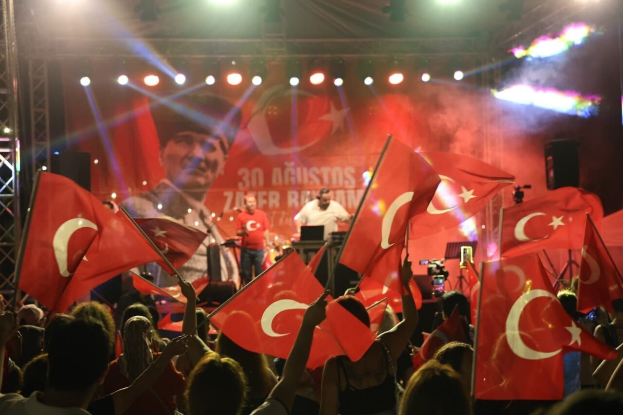 Samsun’un Atakum Belediyesi, 30 Ağustos Zafer Bayramı’nı özel bir programla