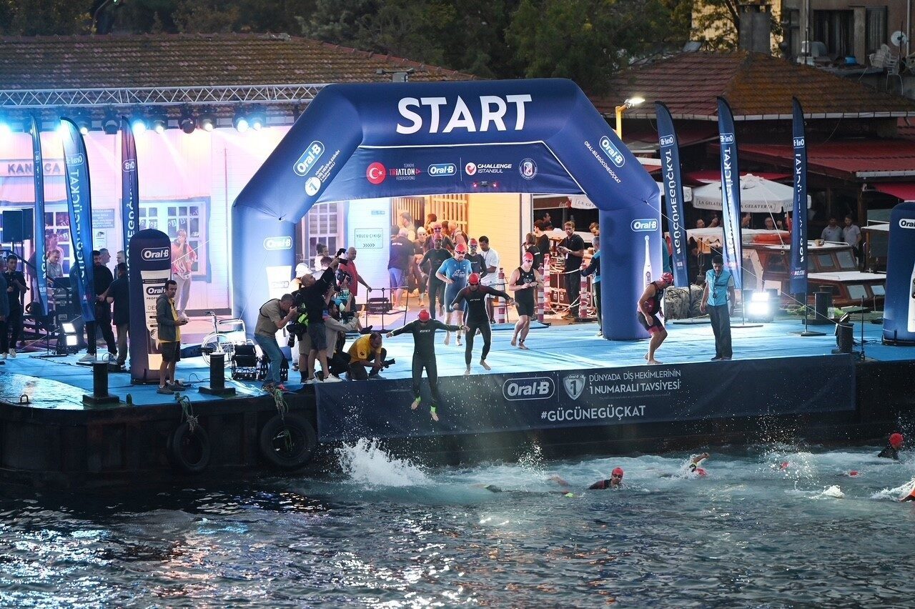 İstanbul, dünyanın kıtalararası ilk ve tek triatlon organizasyonuna ev sahipliği