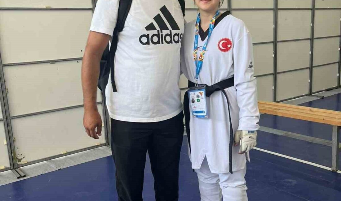 DÜZCE(İHA) – Düzceli Milli taekwondocu Damla Nur Yılmaz, Avrupa Şampiyonası’nda