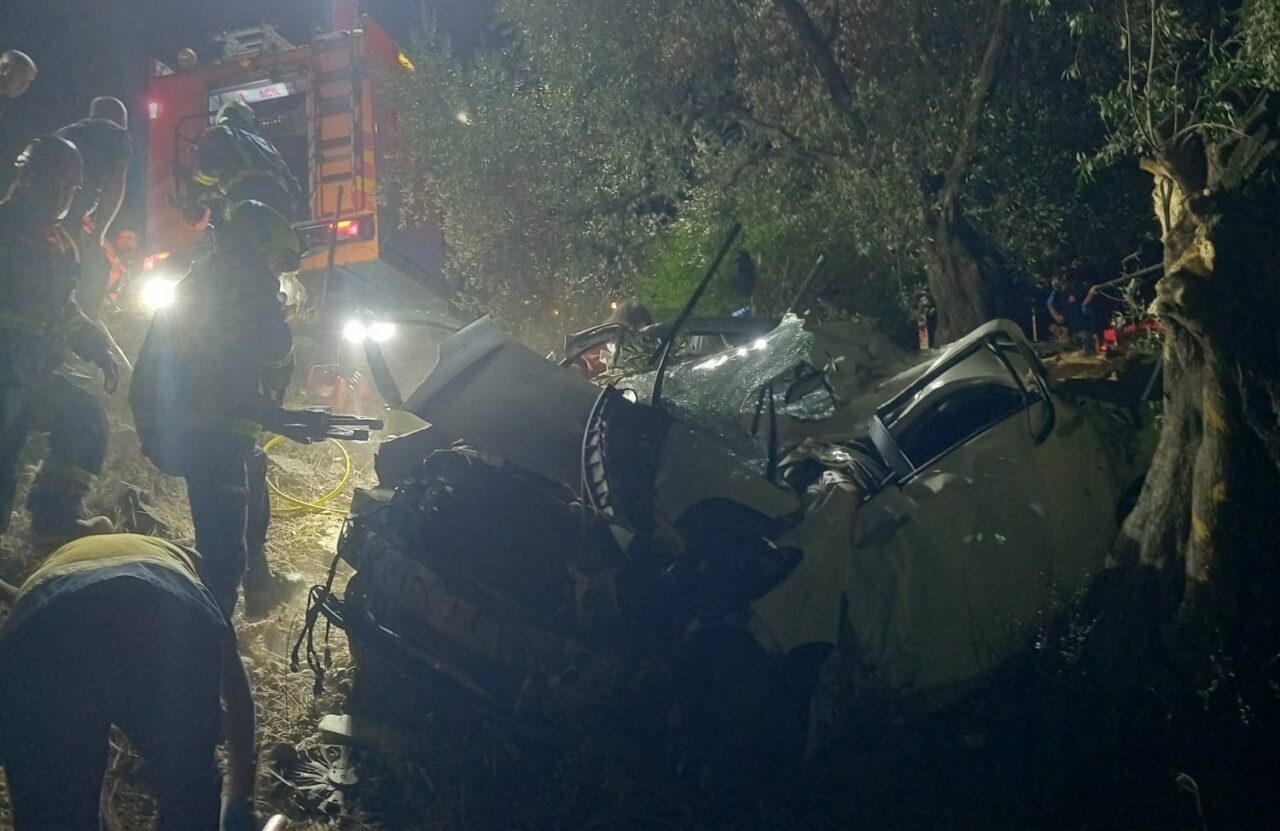 Aydın’ın Çine ilçesinde meydana gelen trafik kazasında 2 kadın hayatını
