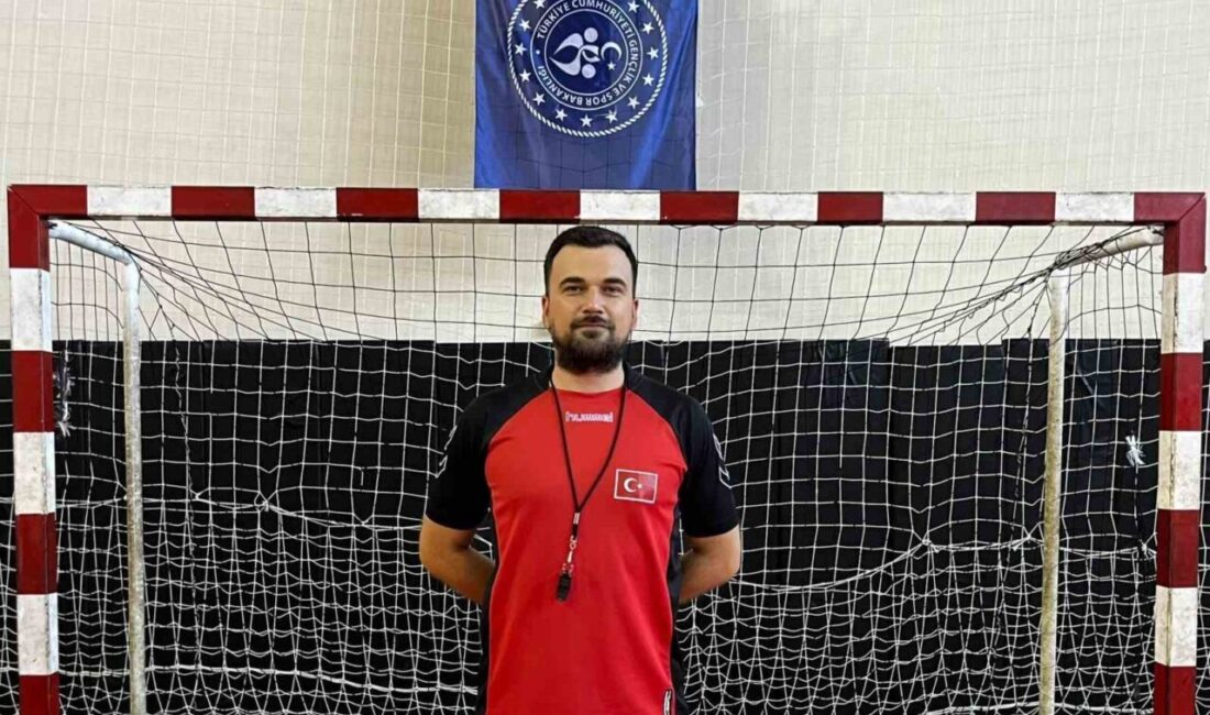 Aydın İl Karması’nı Analig Hentbol Türkiye Finalleri’nde ikinciliğe taşıyan antrenör