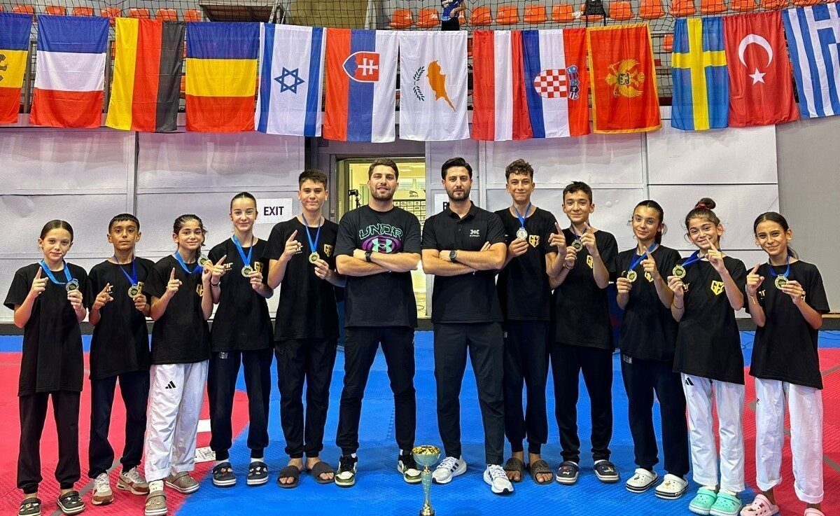 Sırbıstan’da düzenlenen taekwondo turnuvasında Türkiye’yi temsil eden Aydınlı sporcular, 6