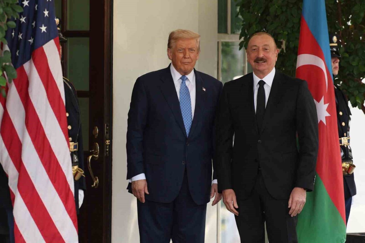 Azerbaycan Cumhurbaşkanı İlham Aliyev, Ermenistan Başbakanı Nikol Paşinyan ve ABD