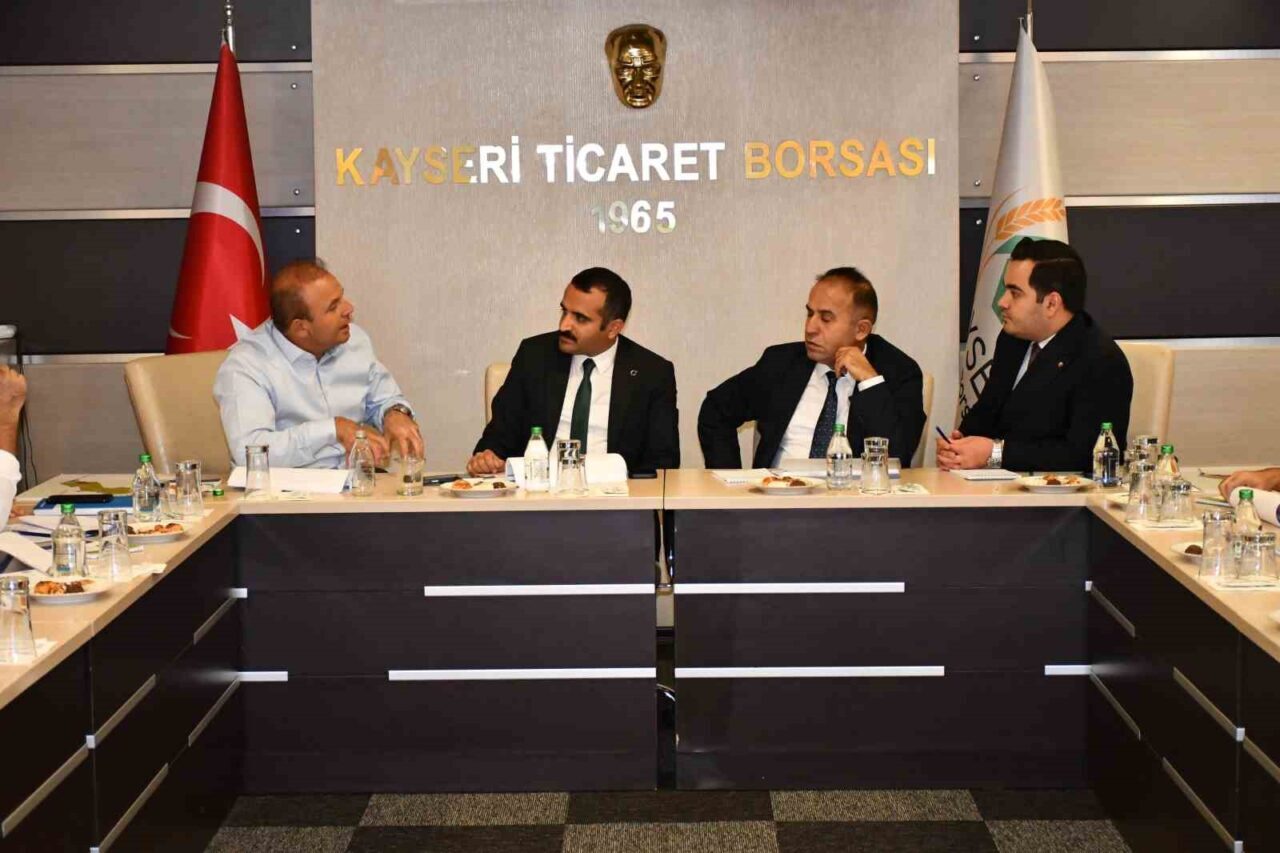 Kayseri’nin Kocasinan ilçesine bağlı Elmalı bölgesinde jeotermal kaynakları kullanarak hayata