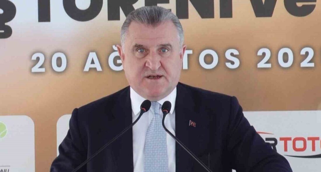 Gençlik ve Spor Bakanı Osman Aşkın Bak, “‘Terörsüz Türkiye’ projesi