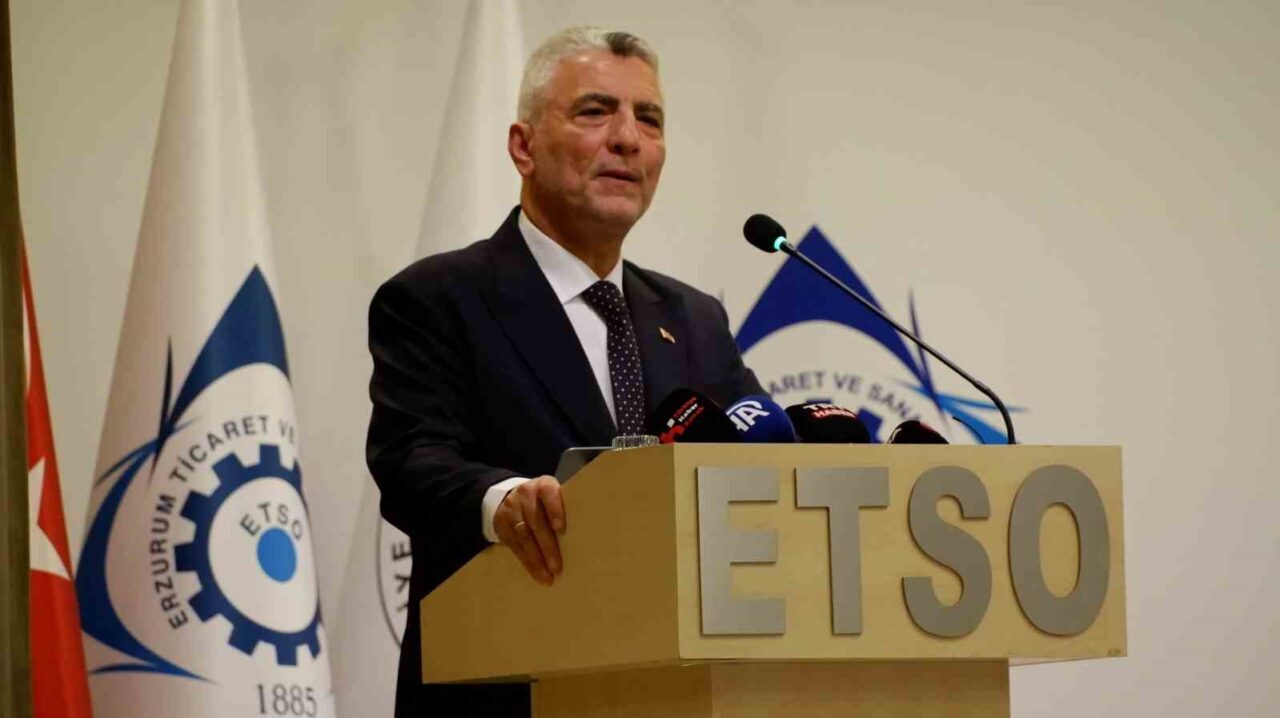 Ticaret Bakanı Ömer Bolat, “Yıl sonunda inşallah 1,4 trilyon doları