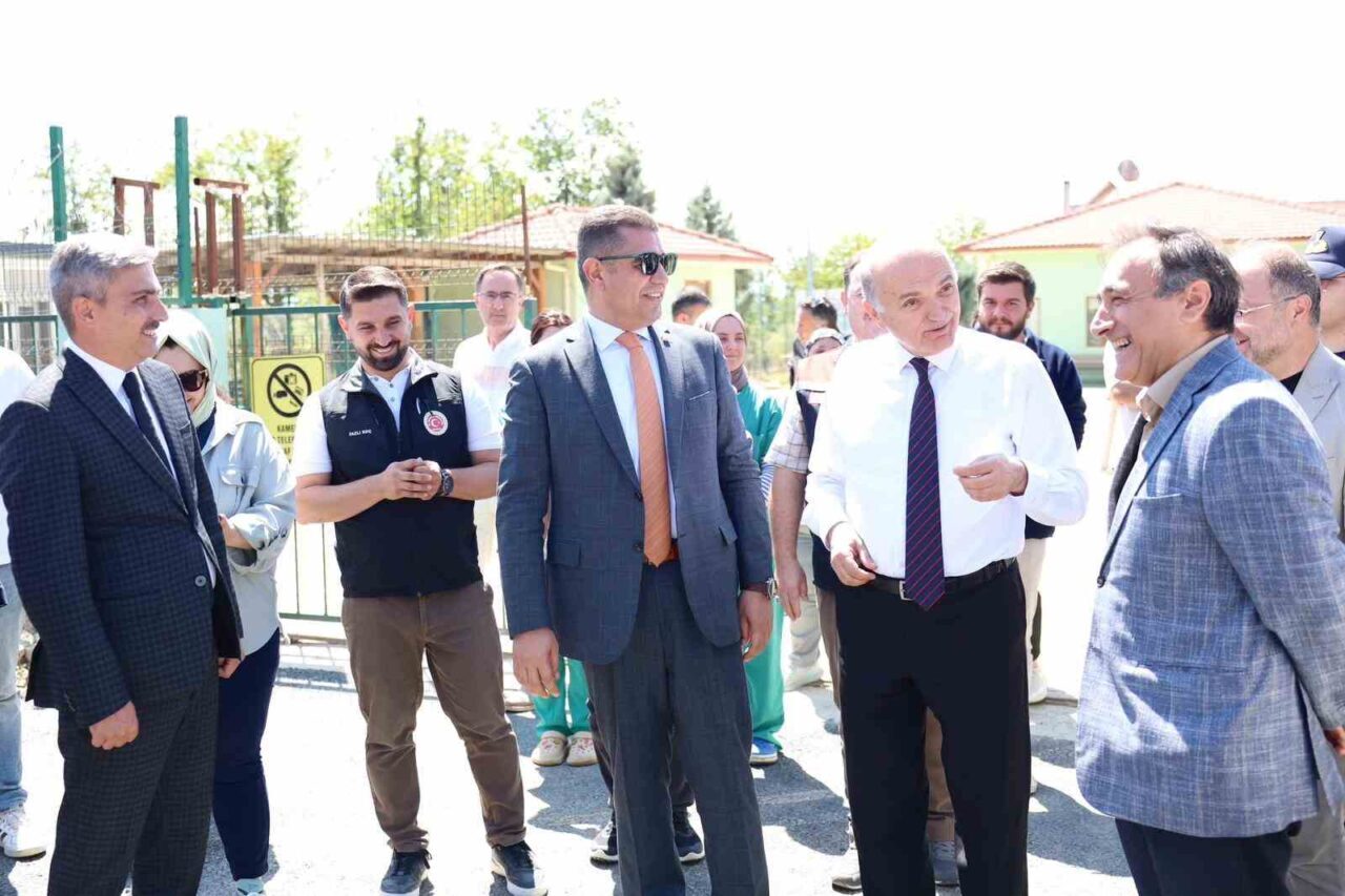 Düzce (İHA) – İçişleri Bakanı Ali Yerlikaya’nın talimatıyla Düzce’ye gelen