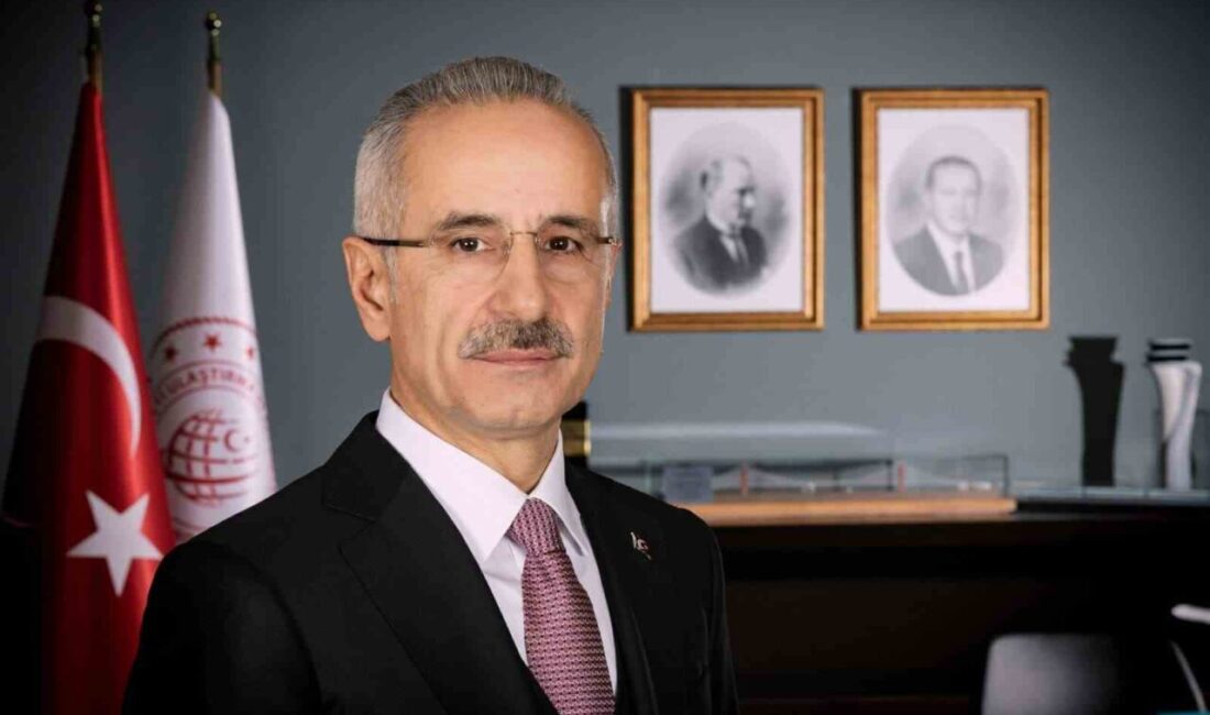 Ulaştırma ve Altyapı Bakanı Abdulkadir Uraloğlu, Bilgi Teknolojileri ve İletişim