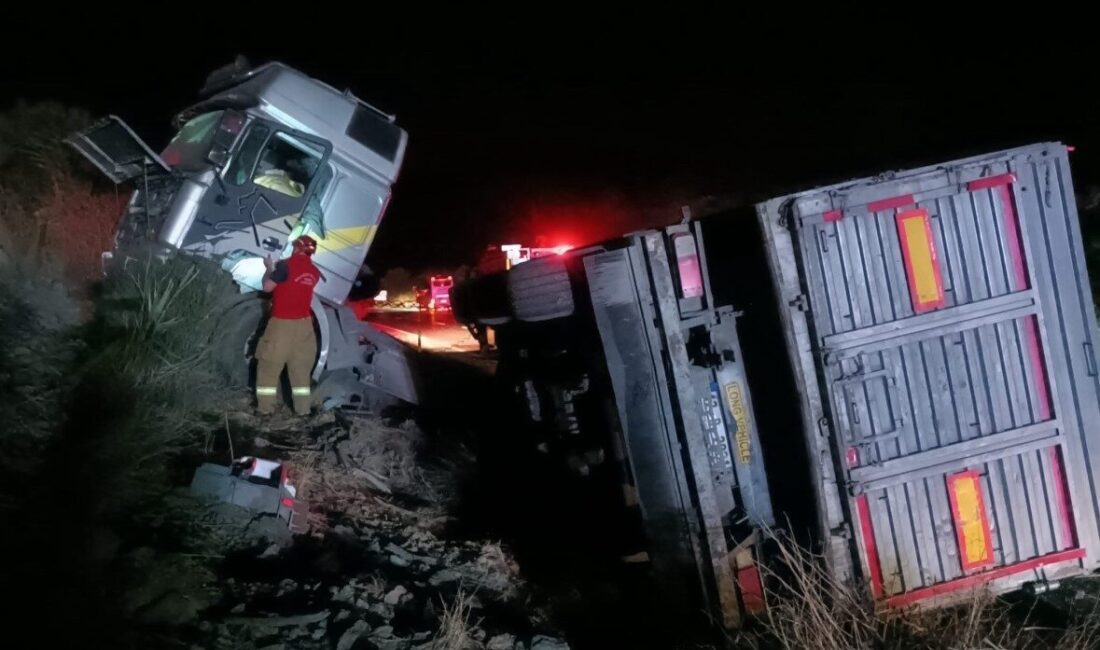 Balıkesir-Bursa kara yolunun Kürse rampası mevkisinde meydana gelen trafik kazasında