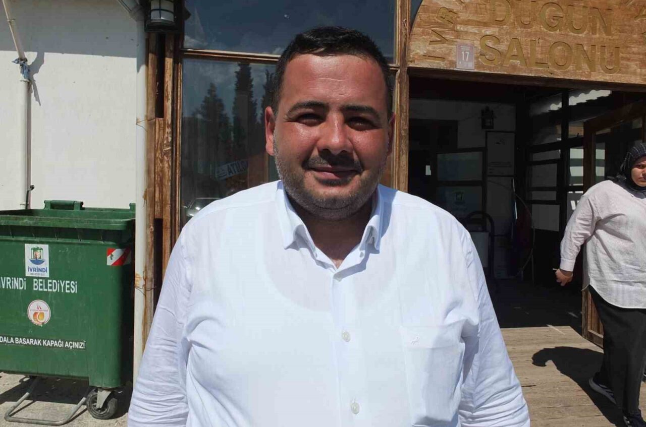 İvrindi ilçesinde sünnet düğünlerinde semazen geleneği devam ediyor. İvrindili iş