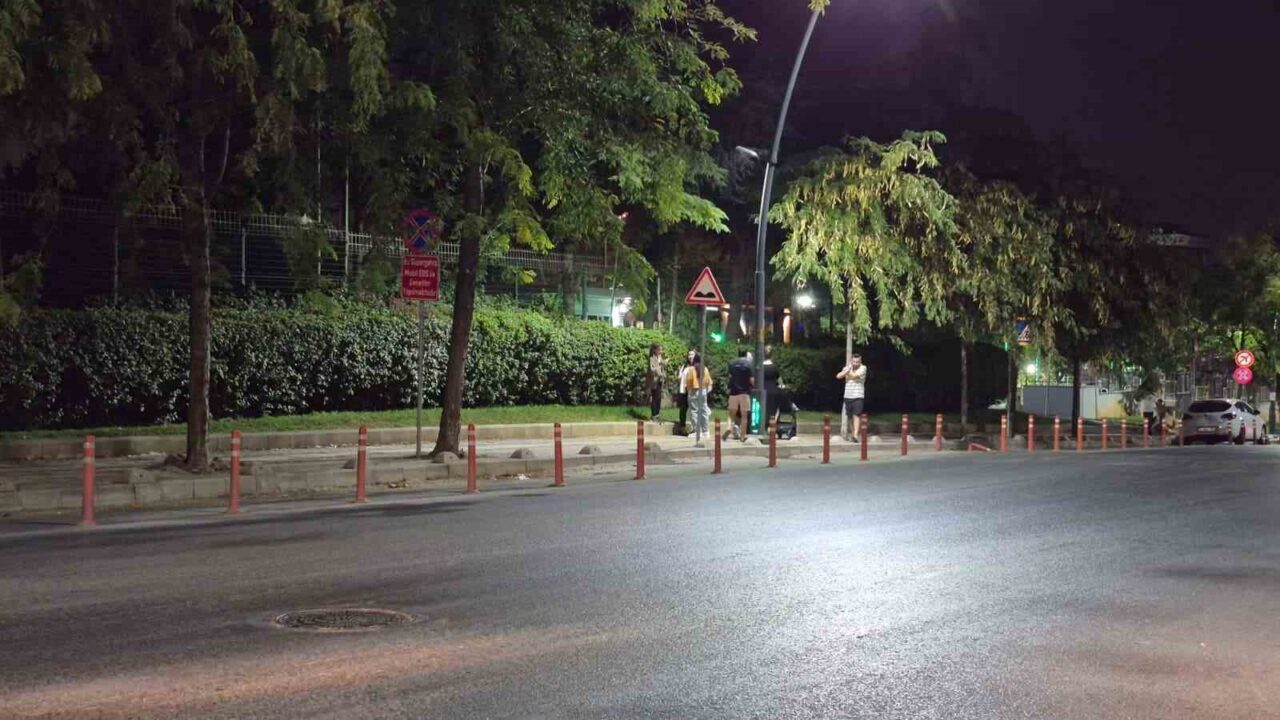 Balıkesir’in Sındırgı ilçesinde meydana gelen 4.8 büyüklüğündeki deprem İstanbul’da da