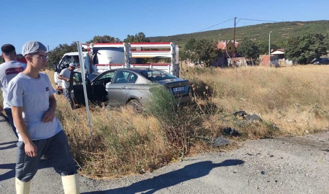Balıkesir’de meydana gelen trafik kazasında 3 kişi yaralandı. Kaza, Savaştepe-Balıkesir